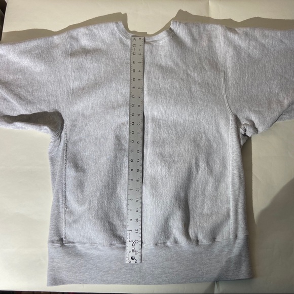 Vintage 90’s UNC Reverse Weave Champion Sweatshirt - Picture 4 of 5